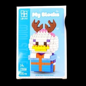 Brand New Disney Daisy Duck Christmas Bricks Lego Figure